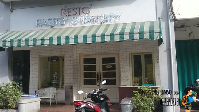 Tampak Depan De Cafe Resto Balikpapan